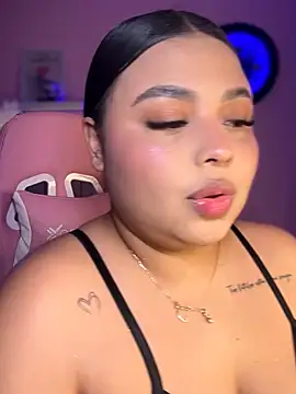 Emily cooper20 online show from 04/21/26, 01:42