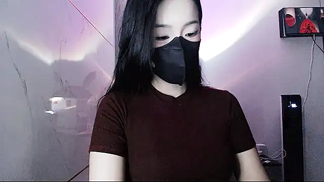 Snapshot of -KathySweet- chatting on 10/16/25, 05:16 -KathySweet- online show from 10/16/25, 05:16