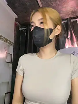 Snapshot of -KathySweet- chatting on 03/18/25, 05:34 -KathySweet- online show from 03/18/25, 05:34