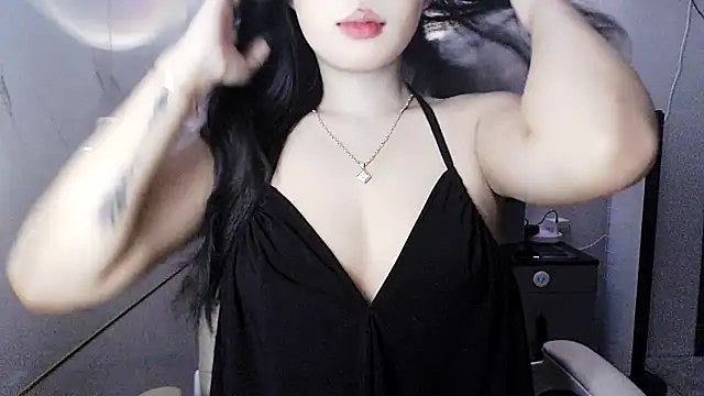 Snapshot of -KathySweet- chatting on 10/14/25, 03:40 -KathySweet- online show from 10/14/25, 03:40