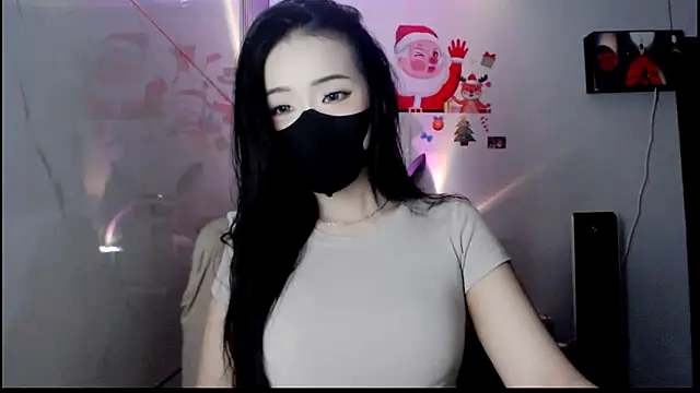 Snapshot of -KathySweet- chatting on 12/18/25, 05:01 -KathySweet- online show from 12/18/25, 05:01