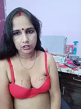 Snapshot of reemacouple007 chatting on 07/10/26, 07:41 reemacouple007 online show from 07/10/26, 07:41