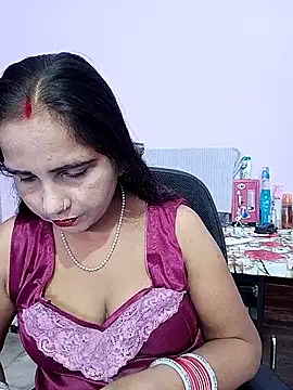 Snapshot of reemacouple007 chatting on 07/15/26, 07:37 reemacouple007 online show from 07/15/26, 07:37