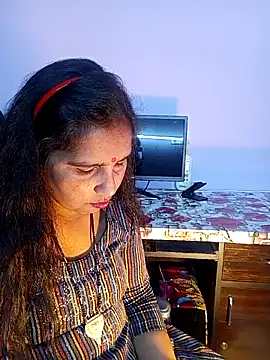 reemacouple007 online show from 02/10/26, 08:35