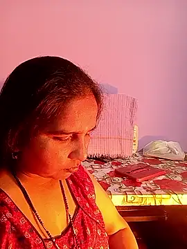 reemacouple007 online show from 02/26/26, 07:52