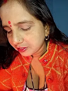 reemacouple007 online show from 11/12/25, 07:51