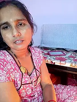 reemacouple007 online show from 02/14/26, 08:25