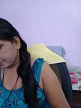 Snapshot of reemacouple007 chatting on 06/02/26, 08:03 reemacouple007 online show from 06/02/26, 08:03