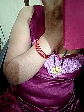 Snapshot of reemacouple007 chatting on 09/14/25, 04:51 reemacouple007 online show from 09/14/25, 04:51