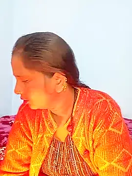 reemacouple007 online show from 12/18/25, 07:40