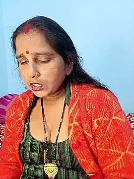 reemacouple007 online show from 12/19/25, 07:44