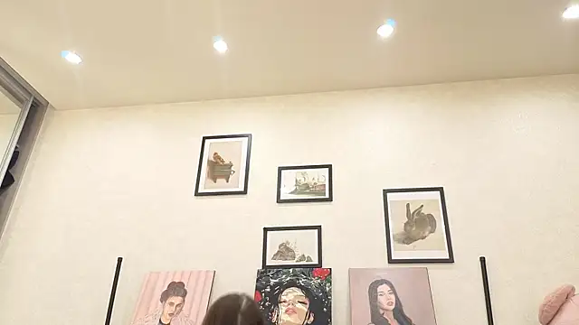 dolly ll online show from 04/30/26, 01:29