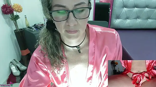 ViickySexy online show from 01/31/25, 11:03