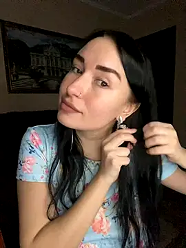 Roxana Bell online show from 11/27/25, 07:14