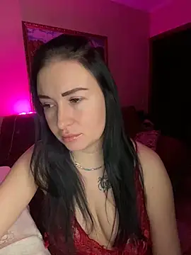 Snapshot of Roxana_Bell chatting on 01/30/25, 06:21 Roxana Bell online show from 01/30/25, 06:21
