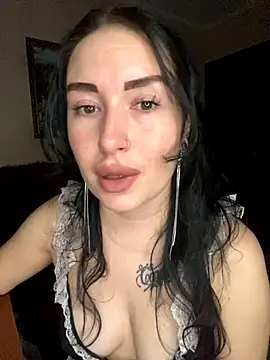 Roxana Bell online show from 11/17/25, 06:56