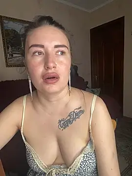 Roxana Bell online show from 04/04/26, 12:12