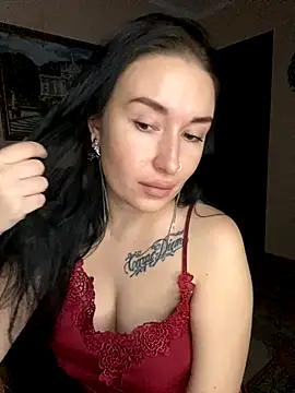 Roxana Bell online show from 11/30/25, 06:52