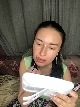 Roxana Bell online show from 03/23/26, 07:36