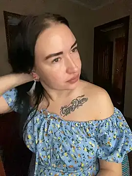 Roxana Bell online show from 04/11/26, 07:56