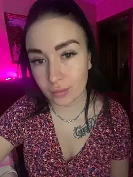 Snapshot of Roxana_Bell chatting on 01/24/25, 12:10 Roxana Bell online show from 01/24/25, 12:10