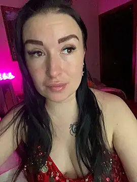 Snapshot of Roxana_Bell chatting on 03/20/25, 04:20 Roxana Bell online show from 03/20/25, 04:20