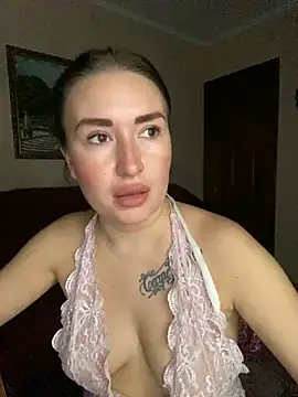 Roxana Bell online show from 02/07/26, 01:19