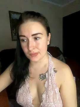 Roxana Bell online show from 11/12/25, 08:12