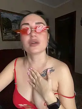 Roxana Bell online show from 11/21/25, 08:30