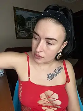 Roxana Bell online show from 02/25/26, 03:45