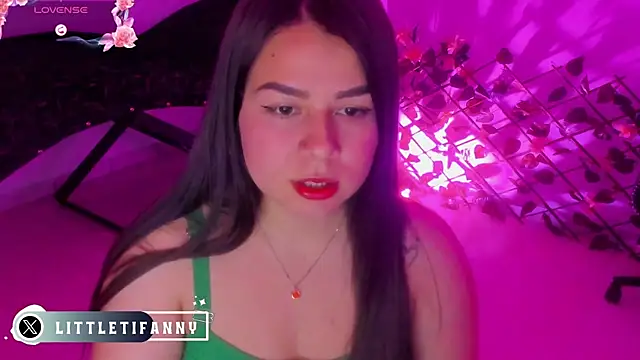 little tifanny82 online show from 04/18/26, 02:19