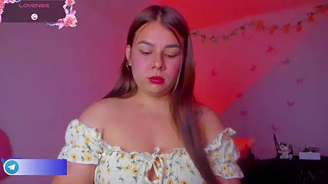 little tifanny82 online show from 03/11/26, 02:55