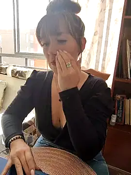 tata laima   online show from 03/18/25, 02:28