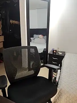 tata laima   online show from 09/23/25, 01:18