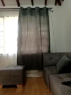 Snapshot of tata_laima__ chatting on 05/05/26, 01:36 tata laima online show from 05/05/26, 01:36