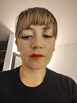 tata laima   online show from 09/24/25, 12:33