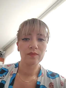 tata laima   online show from 11/17/25, 02:43