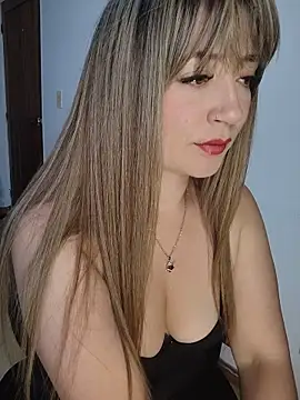 Snapshot of tata_laima__ chatting on 02/19/26, 03:42 tata laima online show from 02/19/26, 03:42