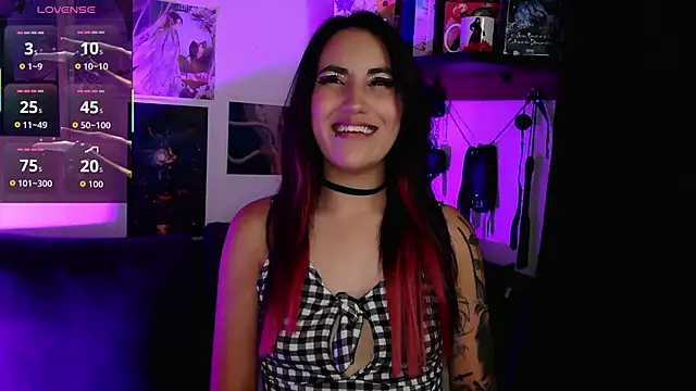 BLACKTSUKI7  online show from 11/18/25, 09:07