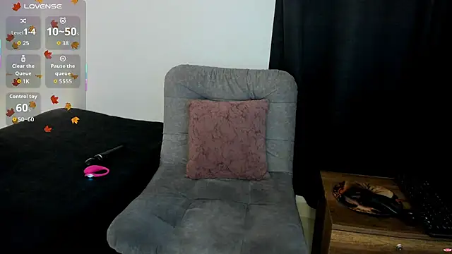 liily moore online show from 05/09/26, 05:22
