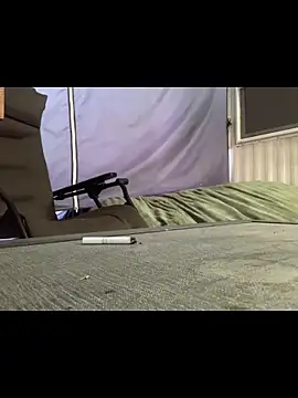 BobbyQ29 online show from 11/26/25, 02:17