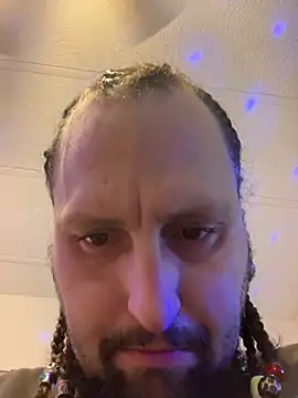 BobbyQ29 online show from 11/26/25, 02:11