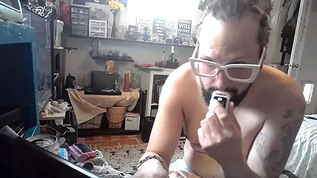 BobbyQ29 online show from 03/31/26, 04:42