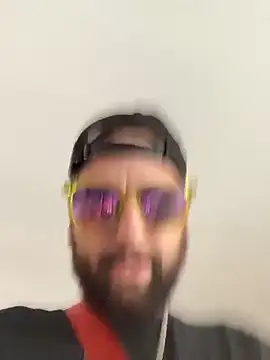 BobbyQ29 online show from 05/19/26, 07:21