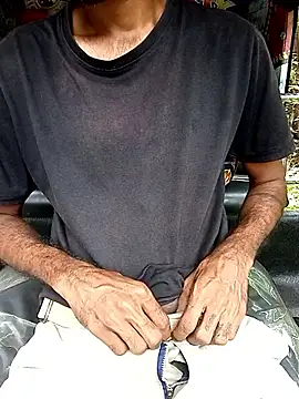 DulajThushara2468 online show from 01/10/26, 07:36