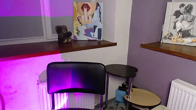 Caramel bunny online show from 04/01/26, 12:06