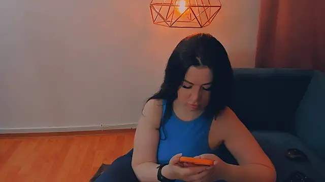 LayaFlow online show from 03/26/26, 07:39