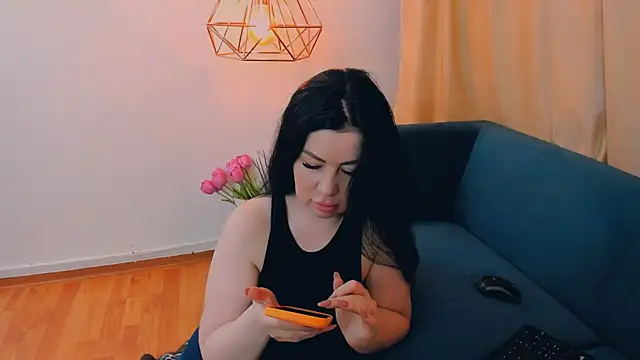 LayaFlow online show from 03/09/26, 08:29