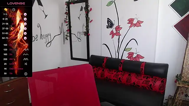 Snapshot of Roxanne_Ssummers chatting on 01/15/25, 05:05 Roxanne Ssummers online show from 01/15/25, 05:05