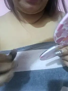 Snapshot of Ravina_patil1 chatting on 07/19/26, 03:37 Ravina patil1 online show from 07/19/26, 03:37